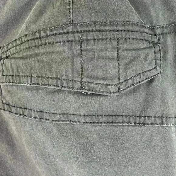 B.C. Clothing Co. Pants Gray Men’s XL x 30” Convertible Zip Cargo Pants/Shorts - Picture 3 of 8